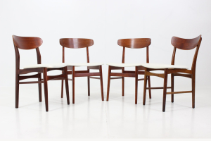 Vintage Dining Chairs by Illum Wikkelsø for Farstrup Savvaerk