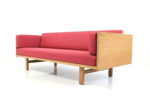 Original Vintage Sofa no. GE259 by Hans J. Wegner for GETAMA