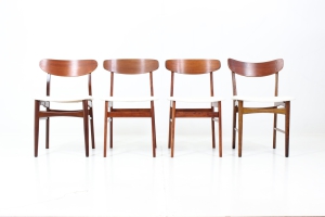 Vintage Dining Chairs by Illum Wikkelsø for Farstrup Savvaerk