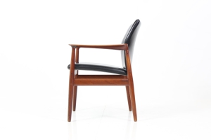 Retro Vintage Armchair by Grete J. Jalk for Glostrup Møbelfabrik