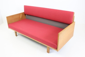 Original Vintage Sofa no. GE259 by Hans J. Wegner for GETAMA