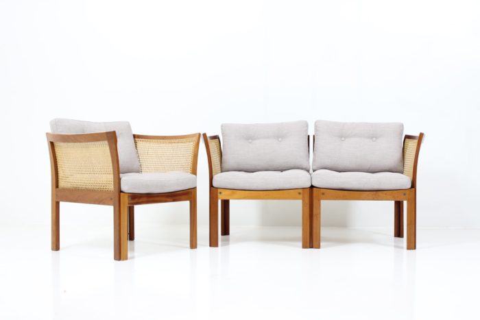 Retro Vintage Lounge Chair & Sofa by Illum Wikkelsø