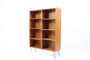 Retro Vintage Original Capacious Bookcase / Shelf Rack in Teak