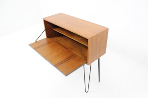 Retro Vintage Original Sideboard / Console Table in Teak